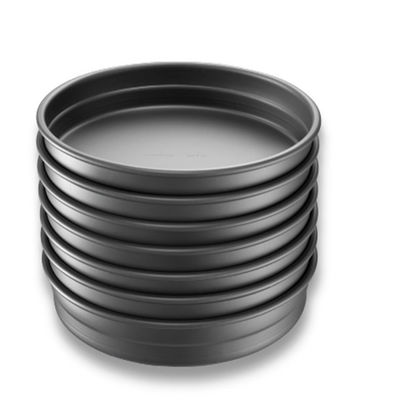 Khay nướng nhôm đục lỗ 9&quot; Chảo Pizza tròn đục lỗ Anodized